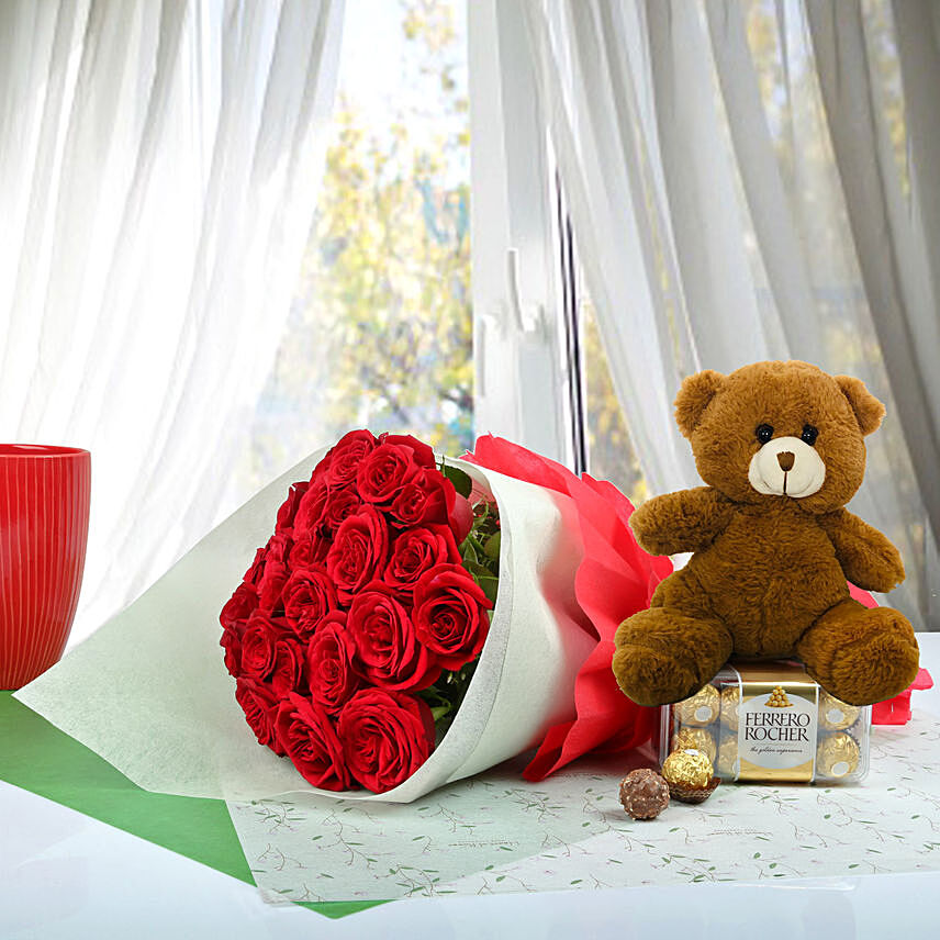 Online Cute Gift Hamper For U Gift Delivery in UAE - FNP