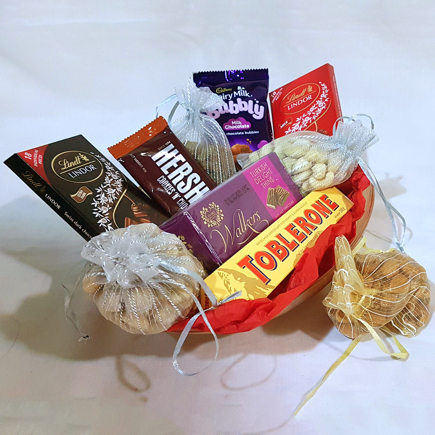 Online Premium Chocolates & Dry Fruits Delight Hamper Gift Delivery in