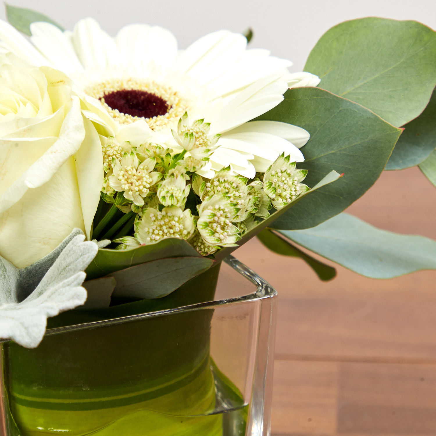 Online Vase Of White Flowers Gift Delivery in UAE Ferns N Petals