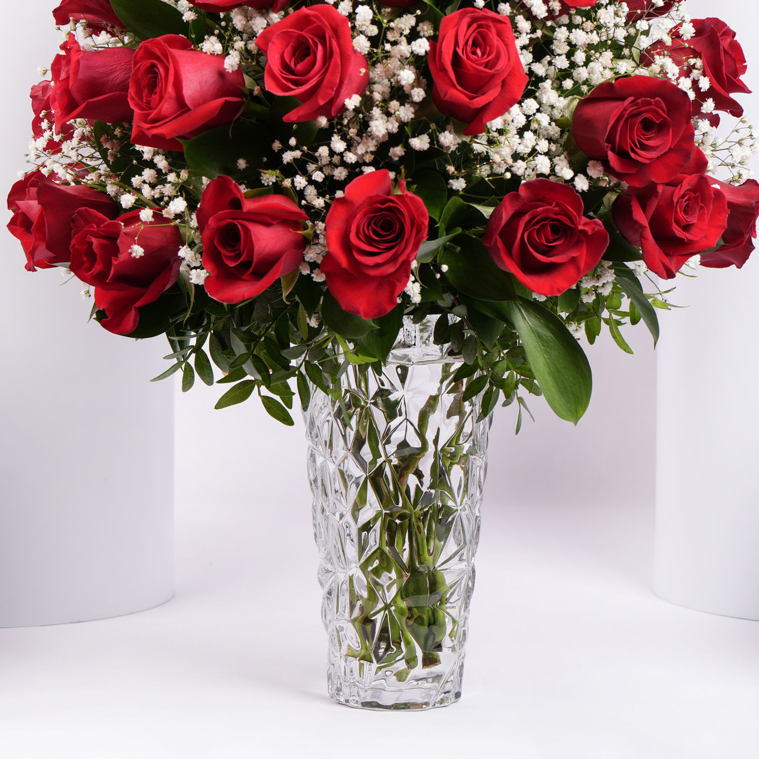 Online Bunch of 50 Scarlet Roses Gift Delivery in UAE - Ferns N Petals